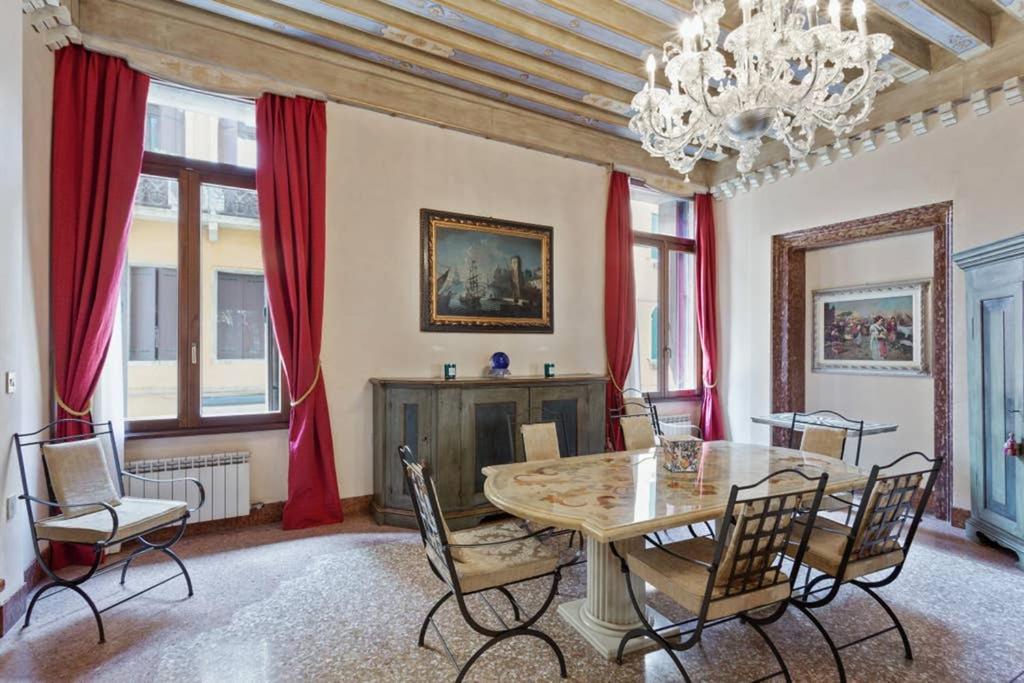 Doge Palace Luxury Apartment - Cannaregio Venecia Exterior foto