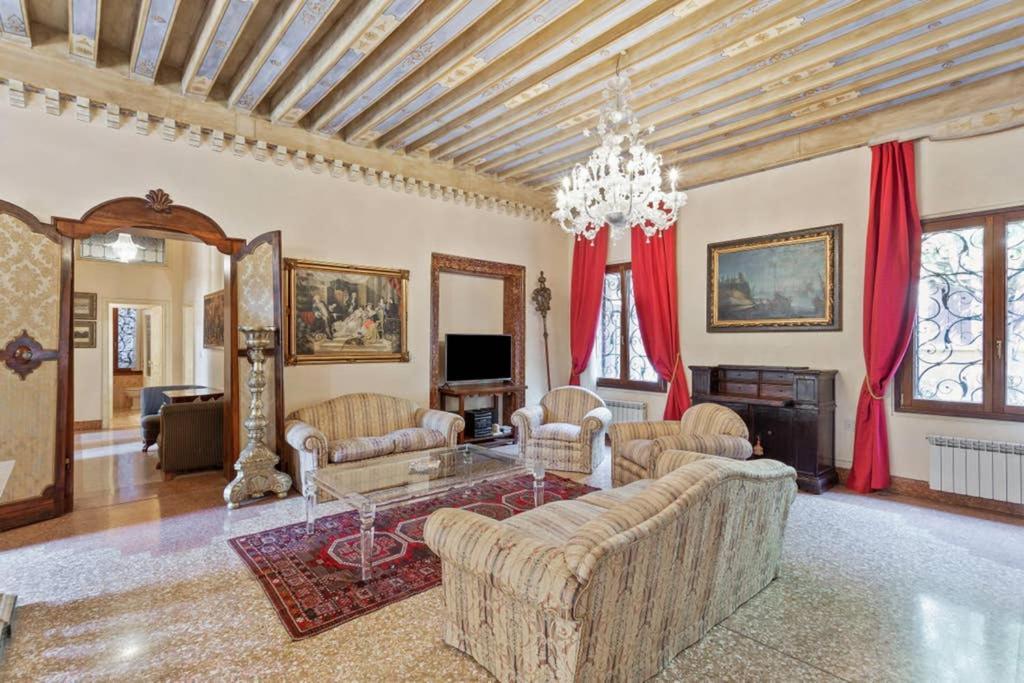 Doge Palace Luxury Apartment - Cannaregio Venecia Exterior foto