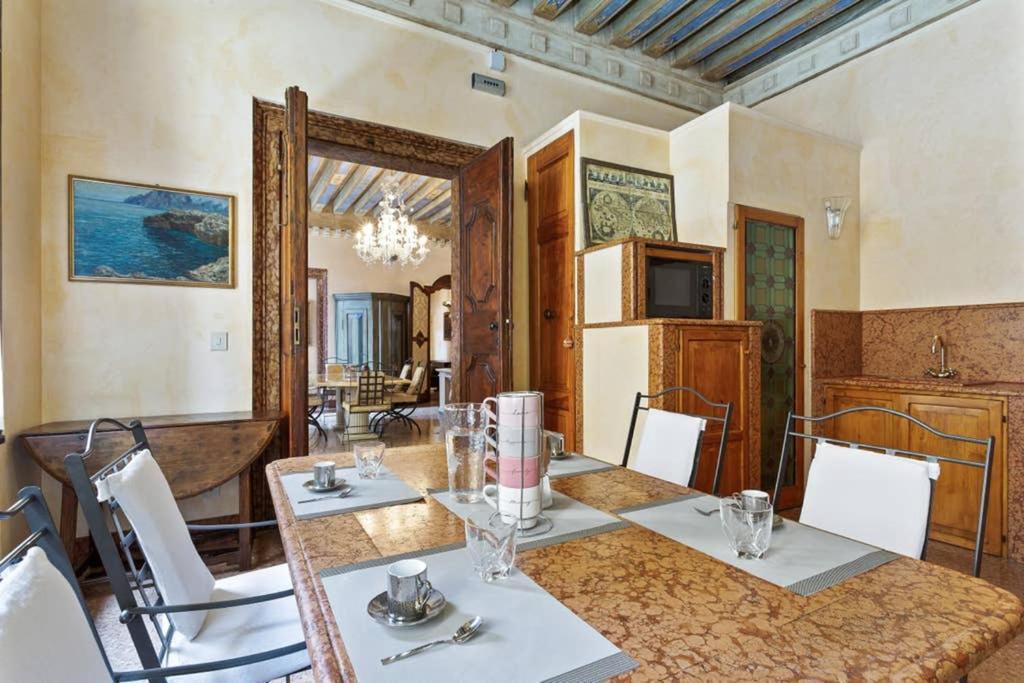 Doge Palace Luxury Apartment - Cannaregio Venecia Exterior foto