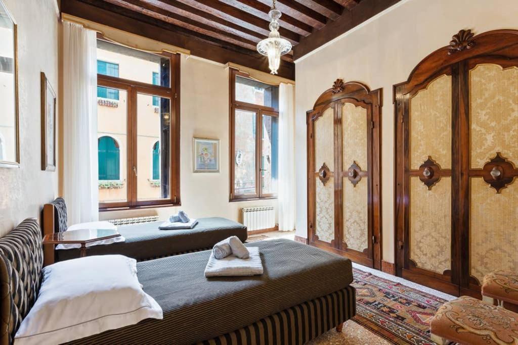 Doge Palace Luxury Apartment - Cannaregio Venecia Exterior foto